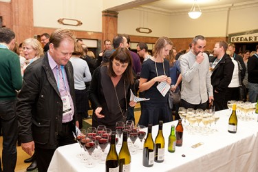 058 Commercial Lawyers Funct. Toitu 15 5 14